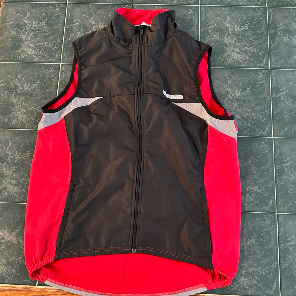 Pearl Izumi Men’s Cycling Vest. Men’s Xtra Large.